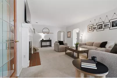 1017 E Beau St, South Strabane, PA 15301 - Photo 9