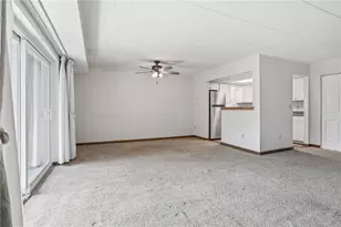 603 Calais Dr, Pittsburgh, PA 15237 - Photo 7