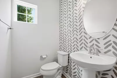 2405 Pointe View Dr, Adams Township, PA 16046 - Photo 13