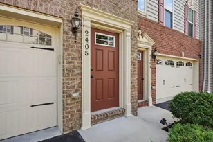 2405 Pointe View Dr, Adams Township, PA 16046 - Photo 5