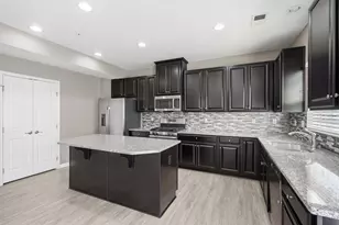 2405 Pointe View Dr, Adams Township, PA 16046 - Photo 19