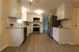 101 Petricca Dr, South Fayette, PA 15057 - Photo 9