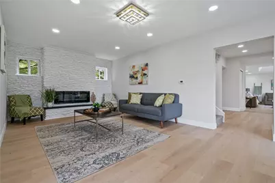 916 Gill Hall Rd, Jefferson Hills, PA 15025 - Photo 7