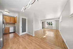 407 Dunbar Dr, Wilkins Township, PA 15235 - Photo 11