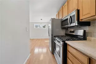 407 Dunbar Dr, Wilkins Township, PA 15235 - Photo 13