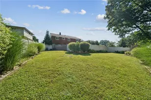 407 Dunbar Dr, Wilkins Township, PA 15235 - Photo 33