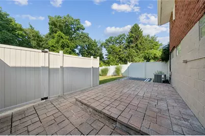 407 Dunbar Dr, Wilkins Township, PA 15235 - Photo 35