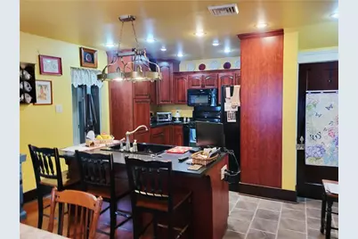 403 Hawthorne Avenue, Greensburg, PA 15601 - Photo 9