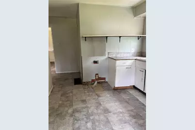 527 Orchard Dr, West Mifflin, PA 15236 - Photo 13