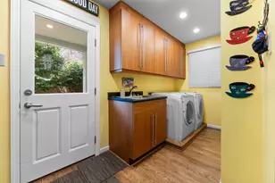 107 Rock Haven Ln, Pittsburgh, PA 15228 - Photo 17