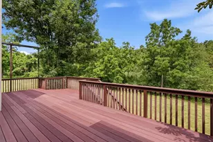 310 Barberry Ct, Marshall, PA 16046 - Photo 5