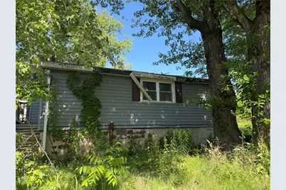 1585 Mercer Rd, Franklin Township, PA 16117 - Photo 1