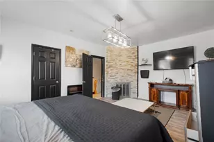 2834 Bedford Ave, Pittsburgh, PA 15219 - Photo 19