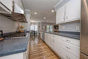 1136 Cornell Rd, Pittsburgh, PA 15205 - Photo 17