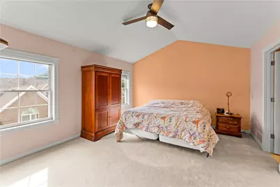 1053 Waterford Ct  E, North Strabane, PA 15317 - Photo 17