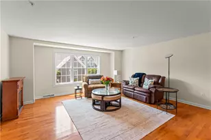 1053 Waterford Ct E, North Strabane, PA 15317 - Photo 7