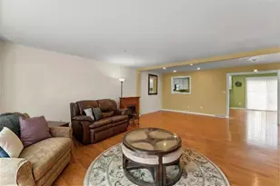 1053 Waterford Ct E, North Strabane, PA 15317 - Photo 9