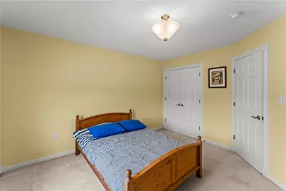 1053 Waterford Ct  E, North Strabane, PA 15317 - Photo 25