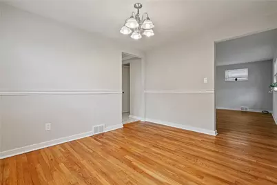 1309 Jefferson Heights Rd, Wilkins Township, PA 15235 - Photo 7