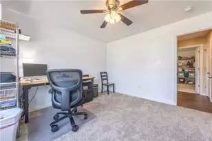 1012 Colonial Dr, Menallen Township, PA 15401 - Photo 13