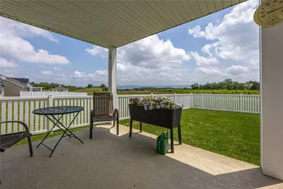 1012 Colonial Dr, Menallen Township, PA 15401 - Photo 25