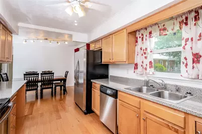 19 Hazel St, Burrel-Blacklick, PA 15717 - Photo 13