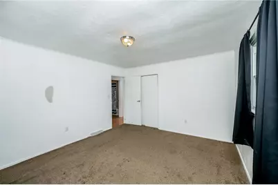 19 Hazel St, Burrel-Blacklick, PA 15717 - Photo 23