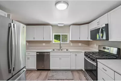 560 Mortimer Avenue, Wilkins Township, PA 15145 - Photo 13