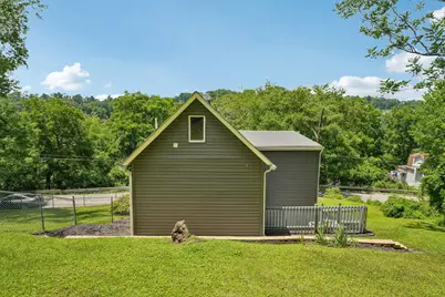 560 Mortimer Avenue, Wilkins Township, PA 15145 - Photo 35