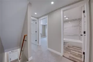 117 Fountain St, Pittsburgh, PA 15212 - Photo 17