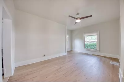 204 Clarksville St, West Salem Township, PA 16125 - Photo 13