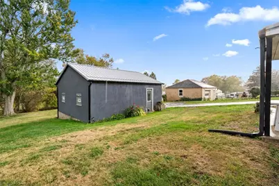 718 Gladden Rd, Canonsburg, PA 15317 - Photo 7