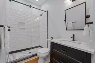 225 Main St, Pittsburgh, PA 15201 - Photo 35
