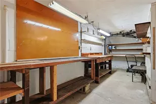 379 Barclay Ave, Pittsburgh, PA 15221 - Photo 29