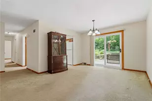 379 Barclay Ave, Pittsburgh, PA 15221 - Photo 9
