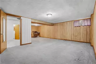 379 Barclay Ave, Pittsburgh, PA 15221 - Photo 21