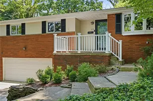 379 Barclay Ave, Pittsburgh, PA 15221 - Photo 3