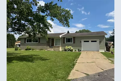83 Edgewood Dr, Pymatuning Township, PA 16125 - Photo 1