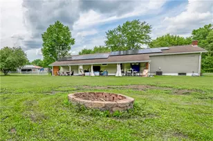 83 Edgewood Dr, Pymatuning Township, PA 16125 - Photo 23