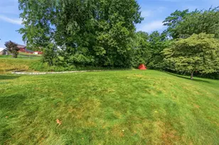 2228 Superior St, Bethel Park, PA 15102 - Photo 25