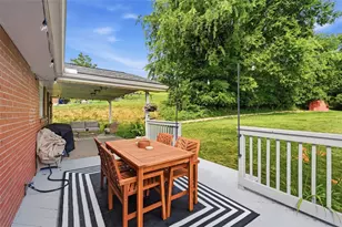 2228 Superior St, Bethel Park, PA 15102 - Photo 23