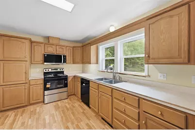 163 Constitution Ave, Jefferson Township, PA 16023 - Photo 9