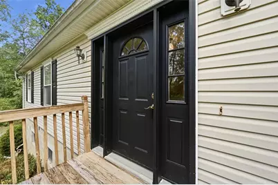 163 Constitution Ave, Jefferson Township, PA 16023 - Photo 3