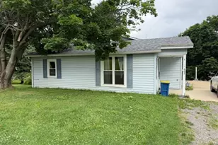 663 Harmony Baptist Rd, Shenango Township, PA 16101 - Photo 1