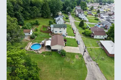 232 Hazen Ave, Ellwood City, PA 16117 - Photo 43