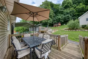 232 Hazen Ave, Ellwood City, PA 16117 - Photo 33