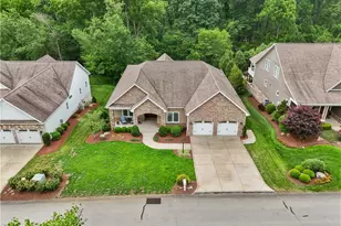 3669 Blue Sage Ct, Murrysville, PA 15632 - Photo 3