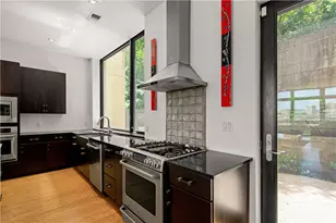 18 Windom Hill Pl, Pittsburgh, PA 15203 - Photo 17