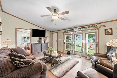 101 Timber Brook Dr, Prospect Boro, PA 16052 - Photo 9