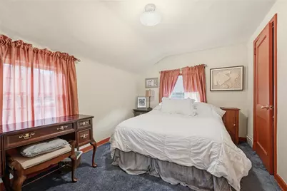 1076 Greenlawn Drive, Green Tree, PA 15220 - Photo 15